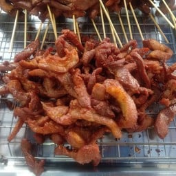 เจ๊จอยร้อยล้าน