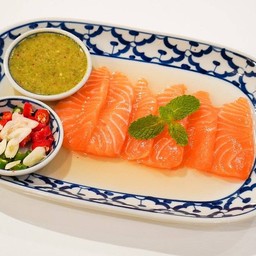 แซลมอนดองน้ำปลา