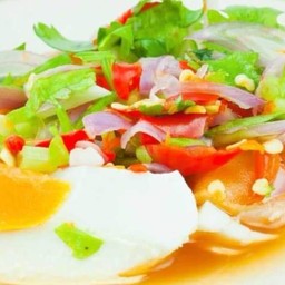 ไส้กรอกหน้าปั๊ม ปตท หัวอิฐ