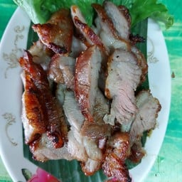 เนื้อย่างติดมัน