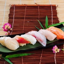 ซูชิหน้ารวม B