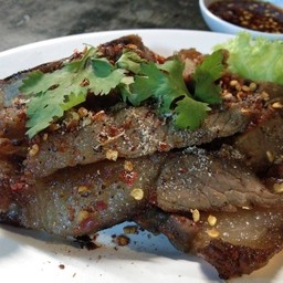 เสือร้องไห้