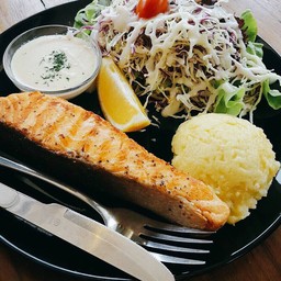 สเต็กปลาแซลมอลนอร์เวย์