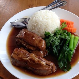 ข้าวหมูอบซี่โครงอ่อน