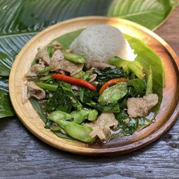 Rice Topped With Stir-fried Kale - ข้าวราดผัดผักคะน้า