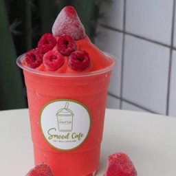 สตอเบอรี่ปั่น Strawberry Smoothie