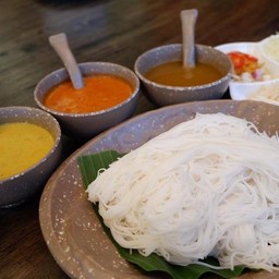 ขนมจีนชุดเล็ก พร้อมน้ำยา 3  อย่าง(สำหรับ 2 ท่าน)