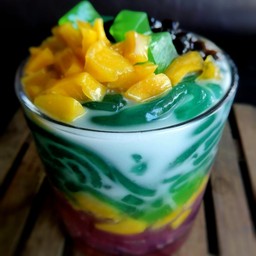 ลอดช่องสิงค์โปร์กะทิสด