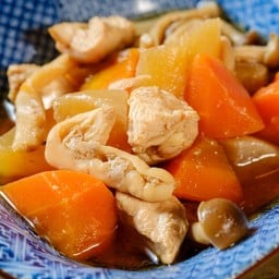 (130) ไก่เคี่ยวรากผัก