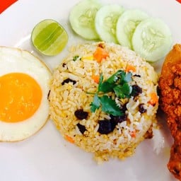 ข้าวผัดอเมริกัน