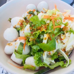 ลูกชิ้นต้มเตยหมูทอดไก่ทอด ดอนเมือง