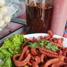 ลูกชิ้นลุงเลิศ