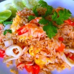 ข้าวผัดทะเลเล็ก