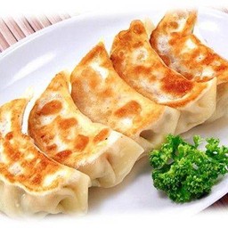 เกี๊ยวซ่า