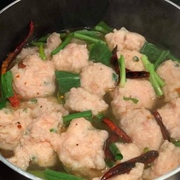 ต้มเล้งหมูเด้ง