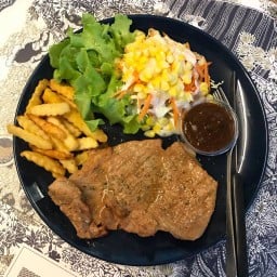 สมหมี สเต็ก กาแฟ