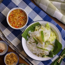 ข้าวปุ้นฮ้อน