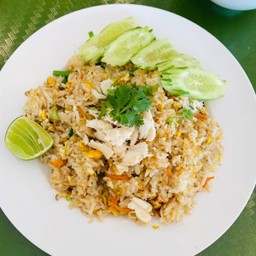 ข้าวผัดปูชลบุรี