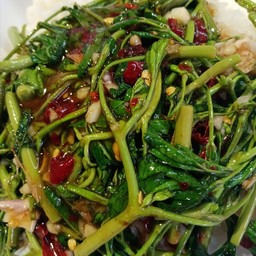 ผักกระเฉดไฟแดง