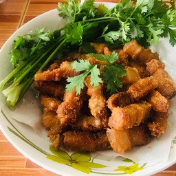 ป้าน้อยอาหารตามสั่ง