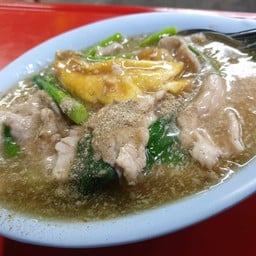 เพลิน ราดหน้าเอ็มไพร์