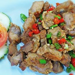 หมูสามชั้นทอดพริกเกลือ