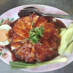 ข้าวหมูแดง