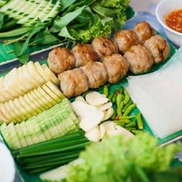 แหนมเนือง (ชุดใหญ่)