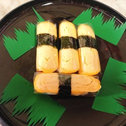 ข้าวปั้นหน้าไข่หวาน