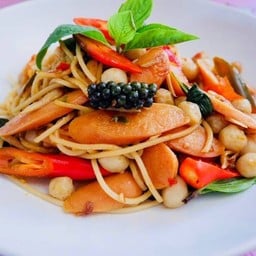 สปาเก็ตตี้ขี้เมา (ไส้กรอก)