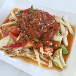ตำหอยดอง