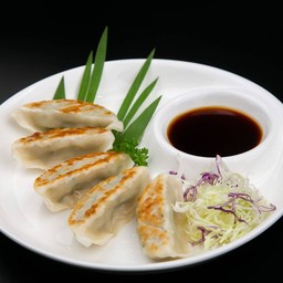 เกี๊ยวซ่าย่าง