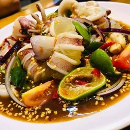 ร้านยำนัวร์ปากแตก