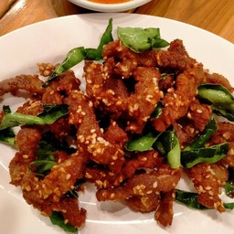 ร้านม่วนใจ๋แม่สอดbyแอมกับเนย์