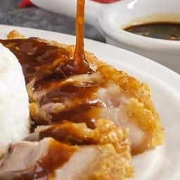 ข้าวหมูกรอบน้ำแดง