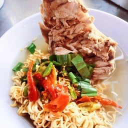 บะหมี่เป็ดย่างพันปี