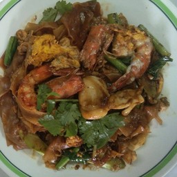 ผัดซีอิ้วรวมมิตร