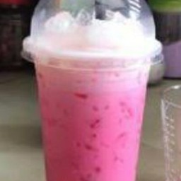 นมชมพูเย็น