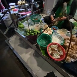 ส้มตำป้าหาบ