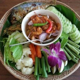 Bua Chompoo (บัวชมพู)