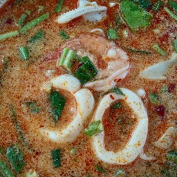 ต้มยำหมูชิ้นน้ำข้น