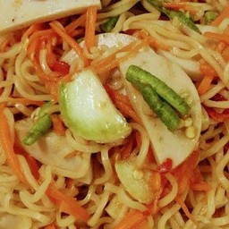 ตำมาม่าหมูยอ