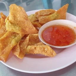 ข้าวมันไก่นายฮั่ว กิ่งแก้ว