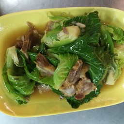 ผักแขนง หมูกรอบ