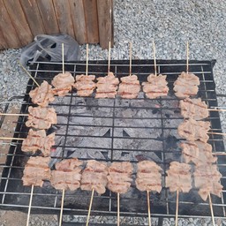 หมูปิ้งเตาถ่านแยกปีกไม้