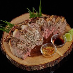 Pork tomawhak steak