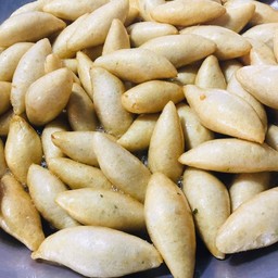 ลูกชิ้นปลาแท้ L (ขายดี)