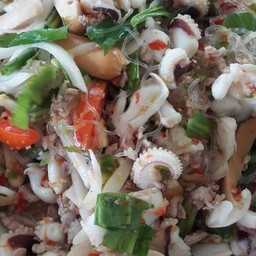 ยำวุ้นเส้นรวมมิตระเล