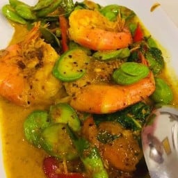 ผัดเผ็ดกุ้ง+สะตอ