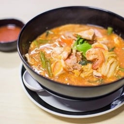 ครัวจ๋าหลังตลาดกรุงธน